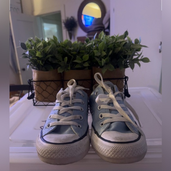 Chuck Taylor BABY BLUE CONVERSE SNEAKERS 🌼 - Picture 4 of 6